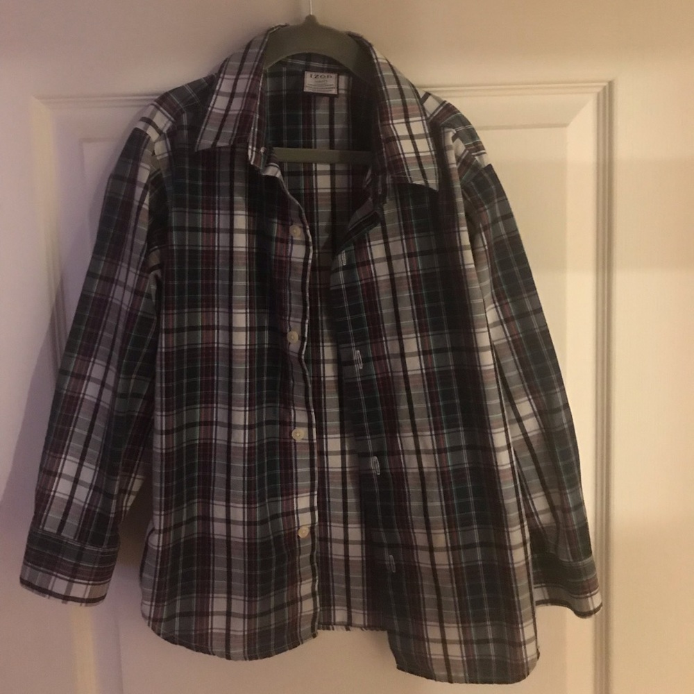Cute boys button up size 6/7